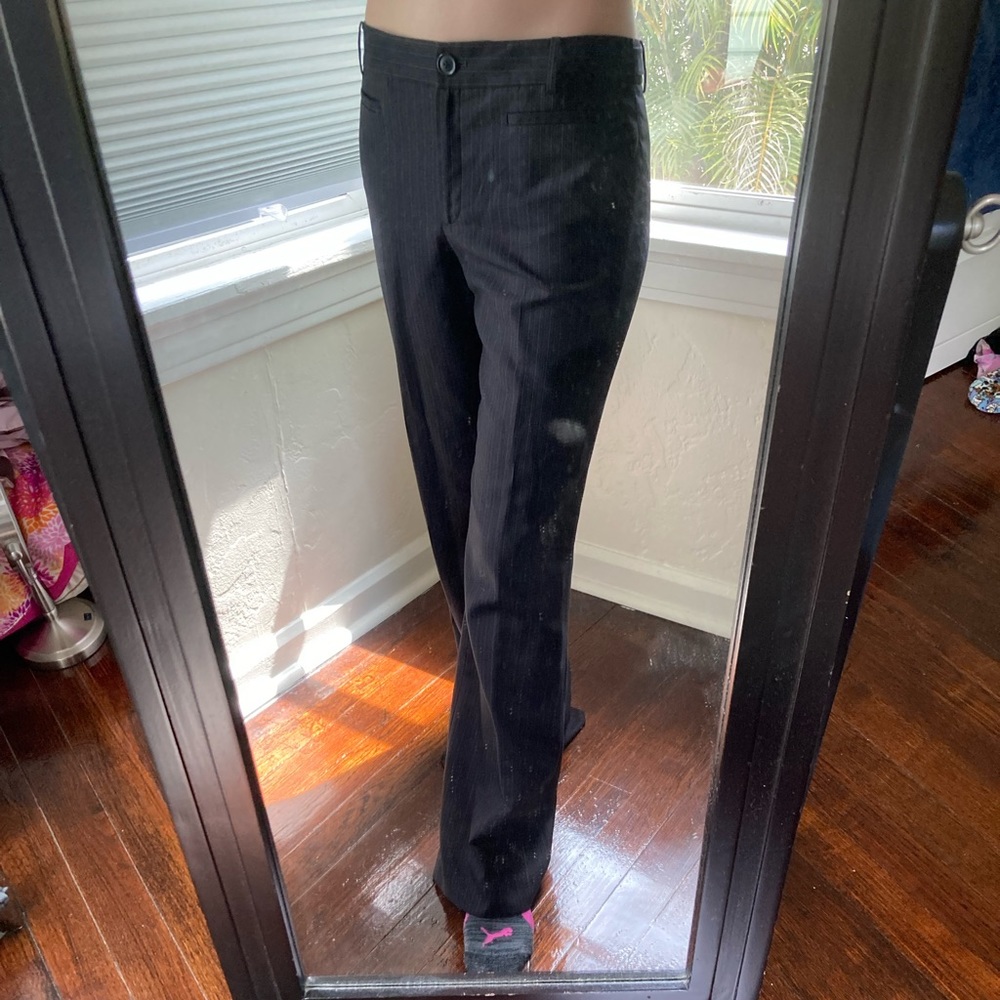 Ann Taylor black thinly striped Straight leg Low rise